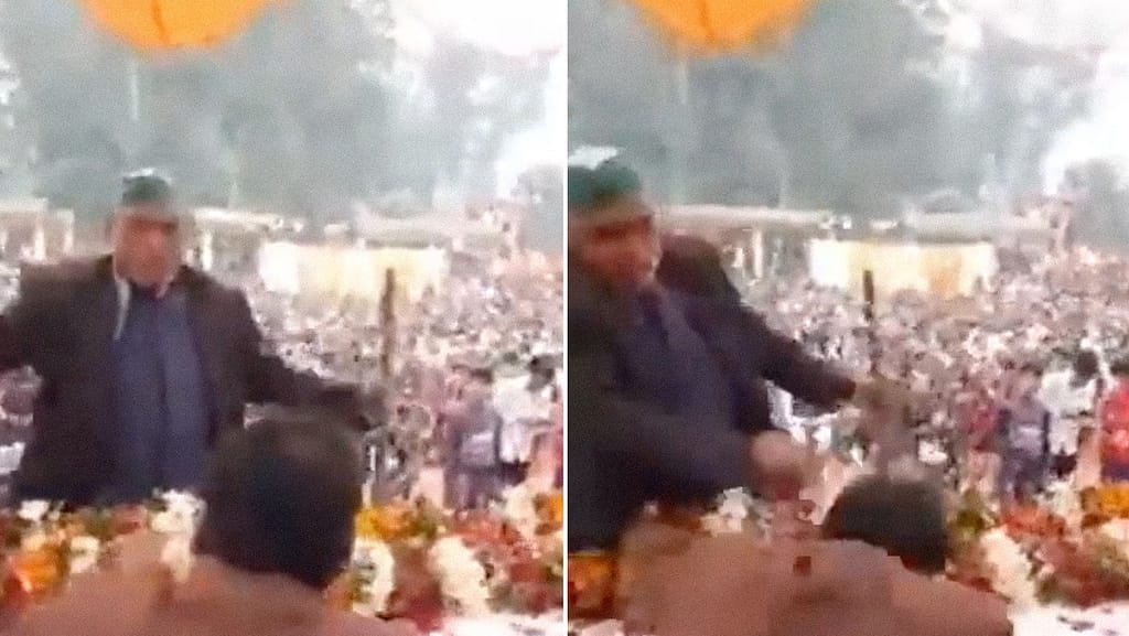 "Solo fue una palmadita con cariño": un anciano lanza una fuerte bofetada a un diputado indio y la Red se llena de memes (VIDEO)