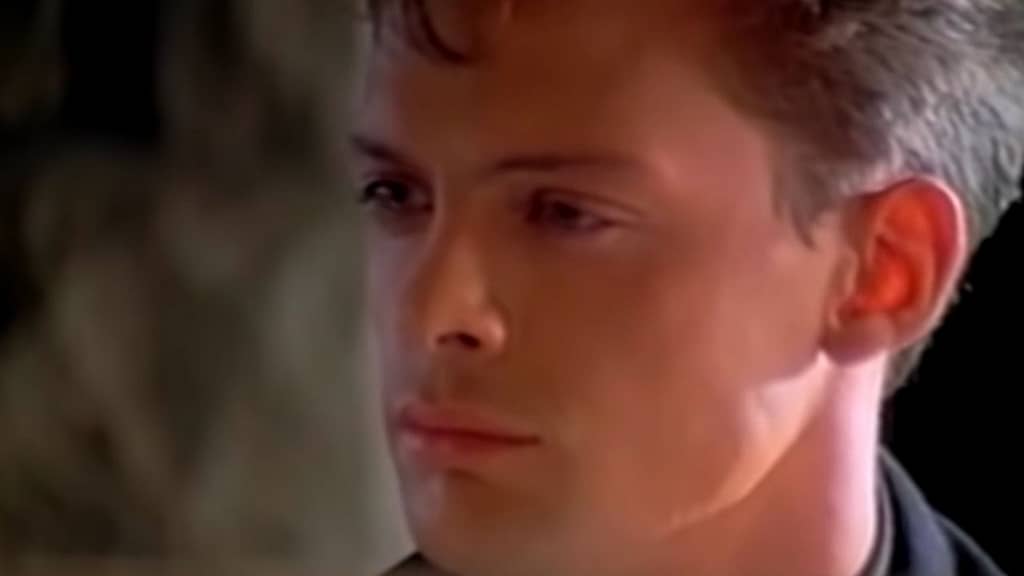 Luis Miguel: The story of "surrender ??"  The exciting song and the success of Il Sol ??  He even launched it in English!