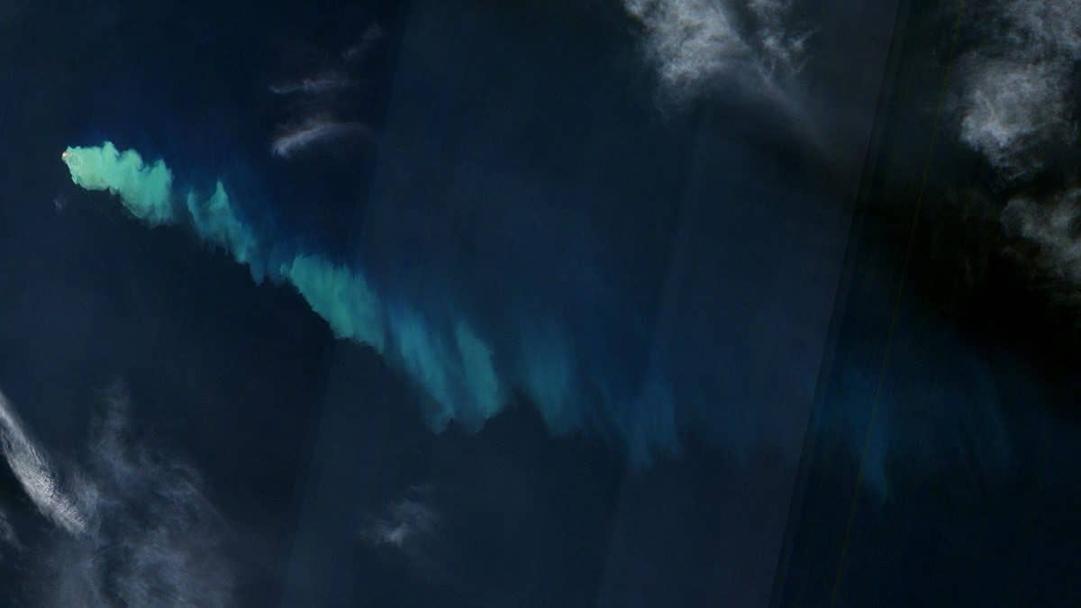 NASA 2014 underwater volcano Cavaci