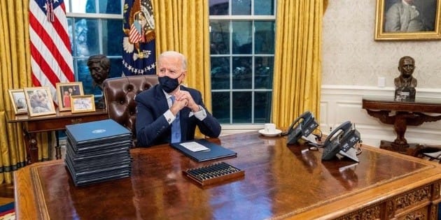 President Biden: Symbols of Joe Biden's New Oval Office (And What Has Changed From Trump's Office)