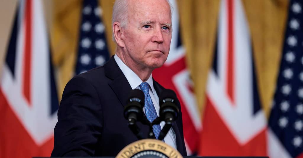 Joe Biden announces a tax cut for middle-class families in America