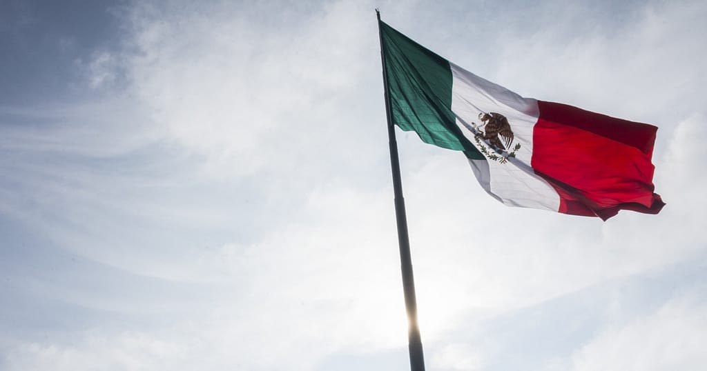 How much will Mexico grow in 2021?