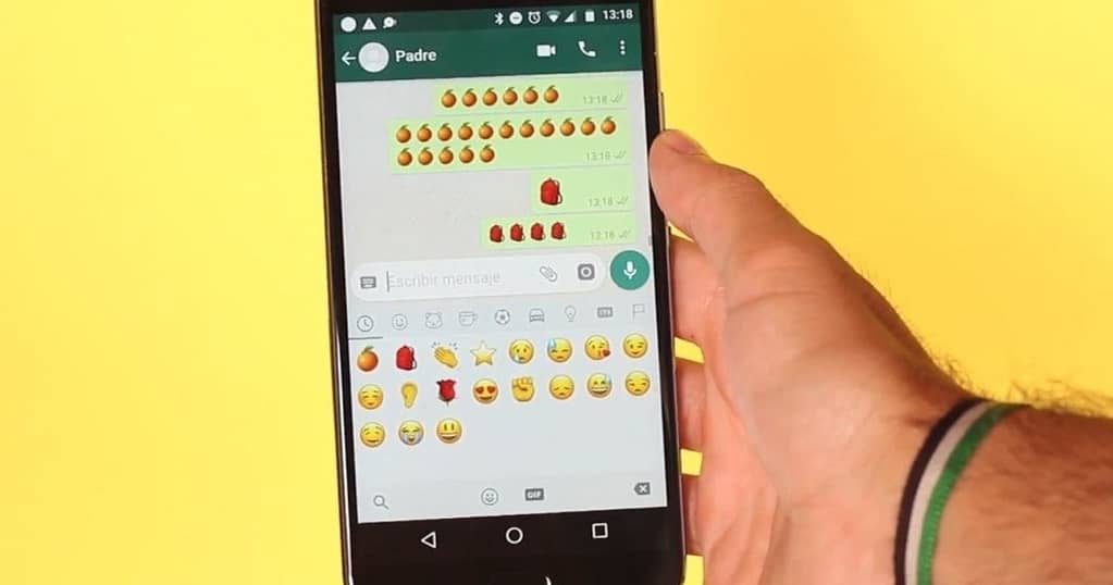 Latest WhatsApp novelty includes reactions with any emoji