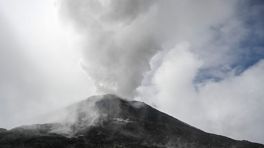 Guatemala: Pacaya volcano increases activity;  Authorities are on alert