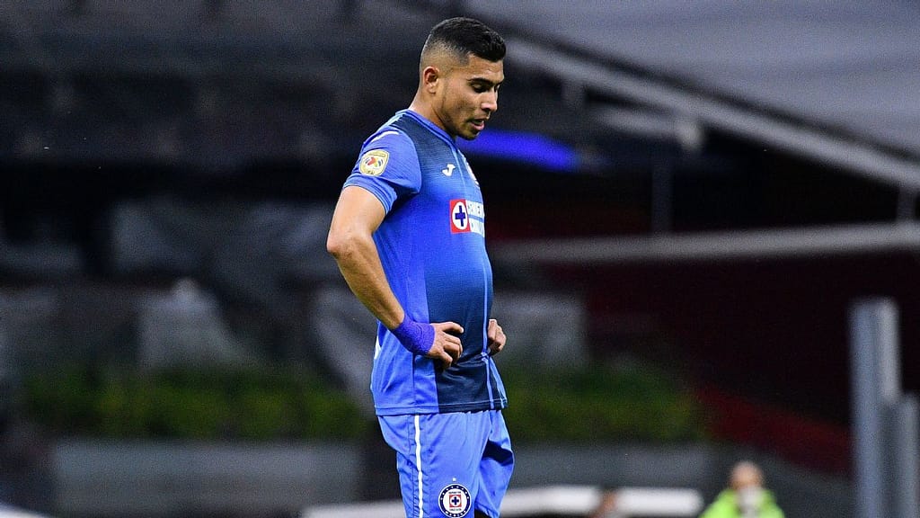 Orbelín Pineda became famous in his last match with Cruz Azul before traveling to Spain