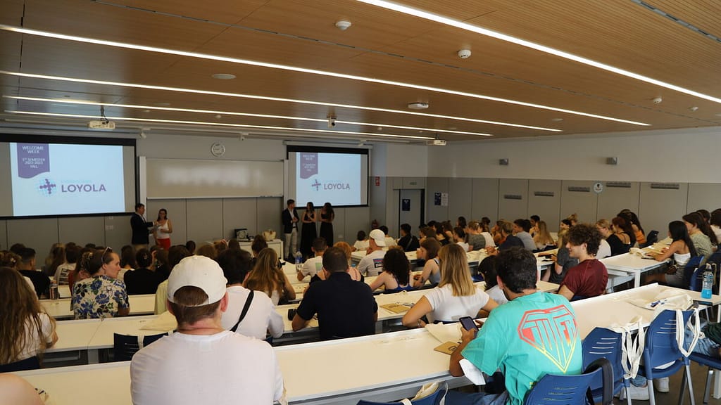 More than 200 international students arrive at Loyola Campus in Cordoba for the new session