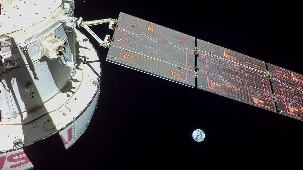 Follow the maneuver of NASA's Orion spacecraft to orbit the moon