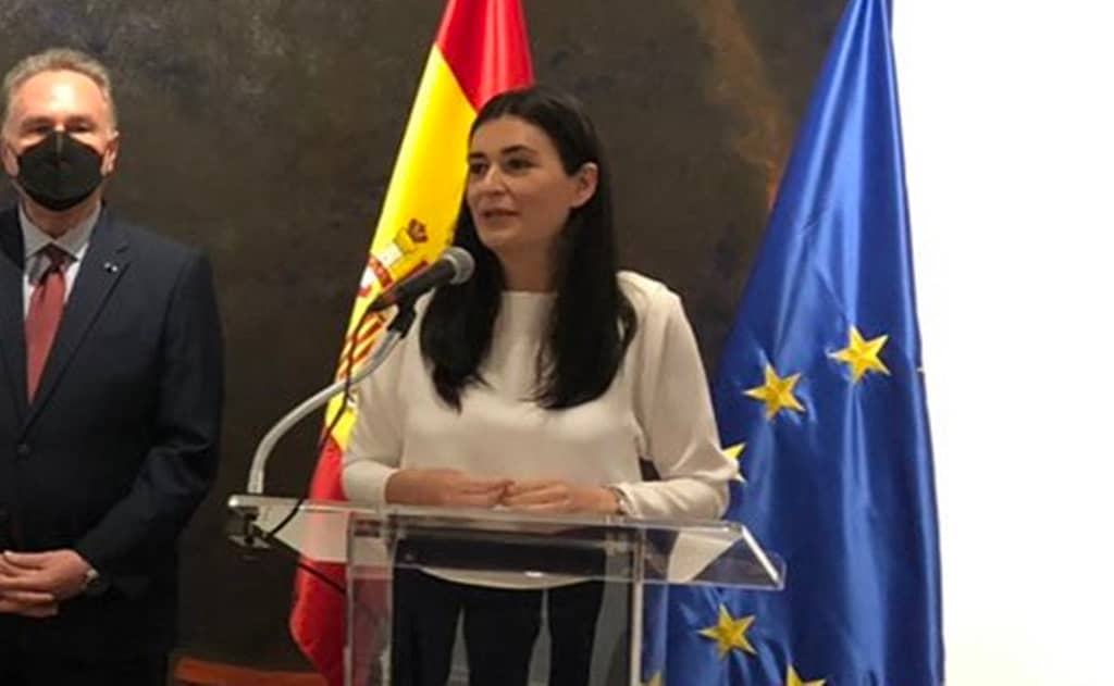 En medio de tensión con México, España expresa su "profundo afecto y respeto" hacia AL