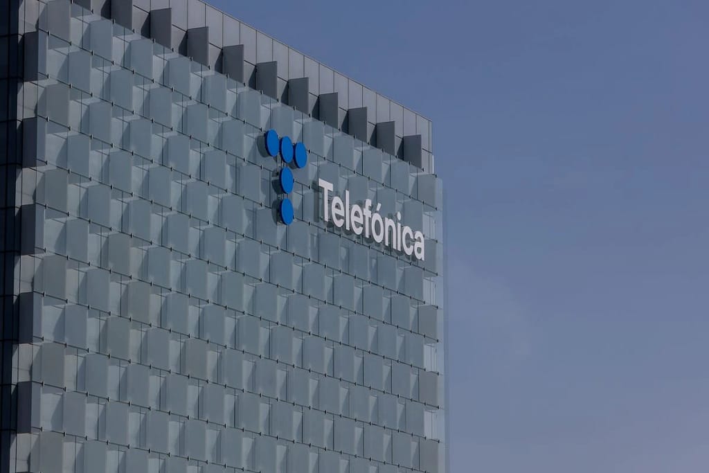 Telefónica sells 45% of its rural fiber business to Vauban and Credit Agricole for 1,021 million |  Economie