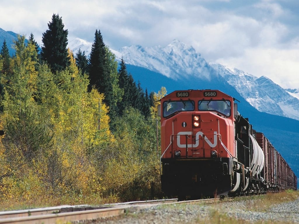 Un tren de la empresa ferroviaria de Canadá.