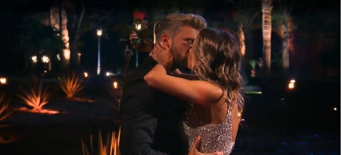 Anna received her last rose from bachelor Dominic