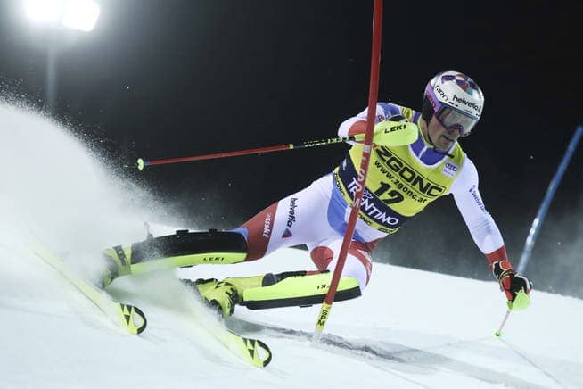 Daniel Jol has already won the slalom in Madonna di Campiglio twice.  On Wednesday evening, things don't go as planned.  Missed the second round.