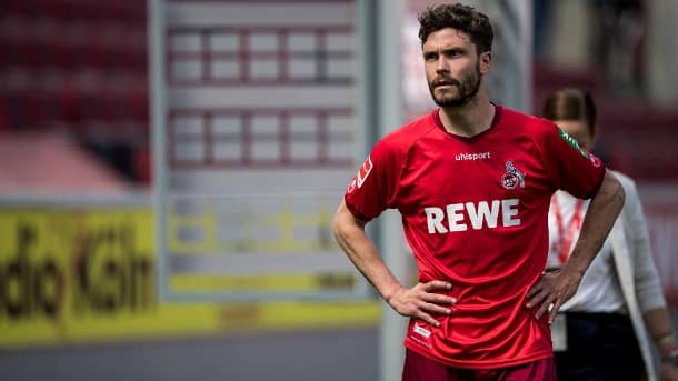 Jonas Hector looks disappointed: captain of Cologne after the 4: 1 defeat to Freiburg in early May.  (Source: Imago Images / Fine Sports / Wunderl / Poolfoto)