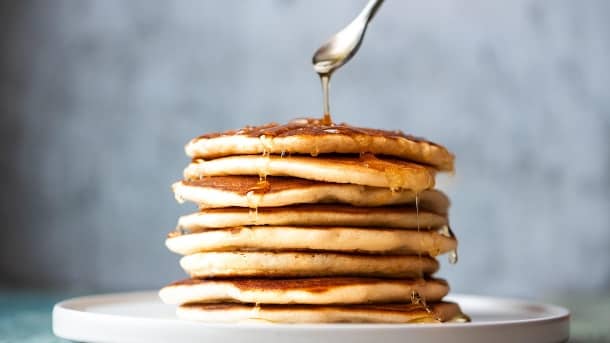 Pancakes: Milk that has become sour can be processed into pancakes or muffins.  (Source: Getty Images / Svetlana Monyakova)