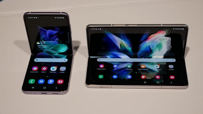 Google announces feature drop for foldable devices, tablets, and Chromebooks

