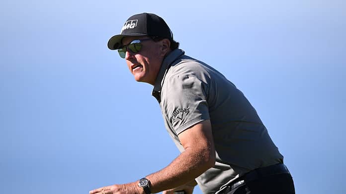 No title defense: Mickelson cancels start of PGA Championship

