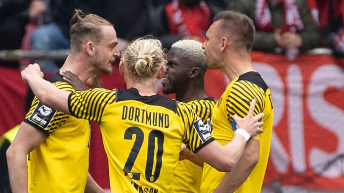 Borussia Dortmund: Talent ... an important step despite bankruptcy!

