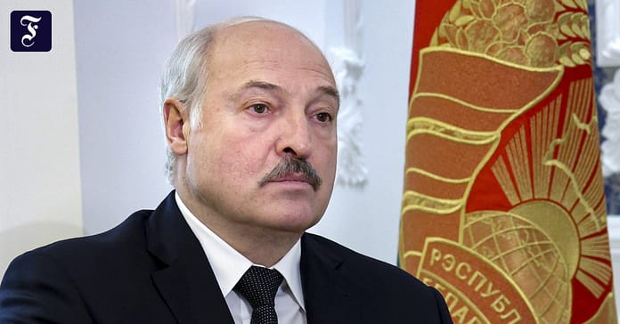 Lukashenko threatens the European Union to cancel gas transit

