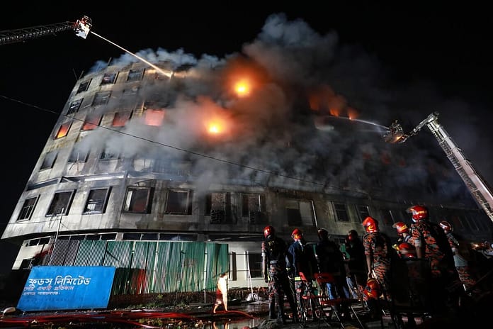 Drama: Factory fire in Bangladesh: 52 dead!

