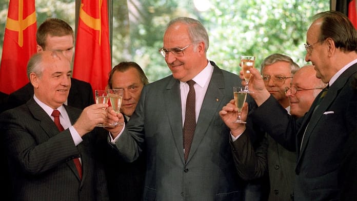 Considering the Gorbachev case: Kohl was against the independence of the Baltic states

