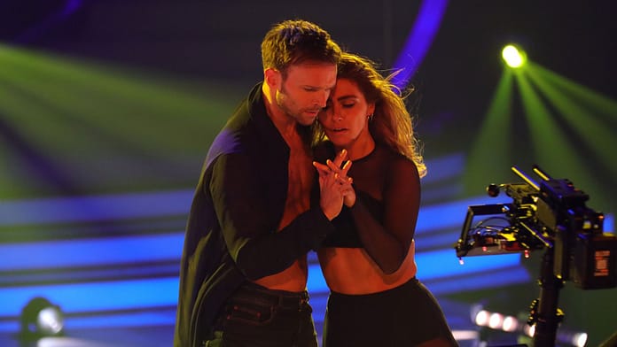 Pure Emotions: Sarah Mangioni gets 30 points from Let's Dance

