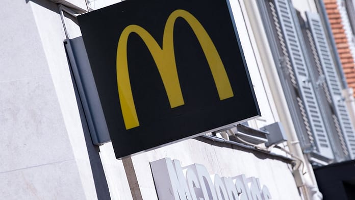 Accusation of fraudulent budgets: McDonald's get away with paying billions of dollars

