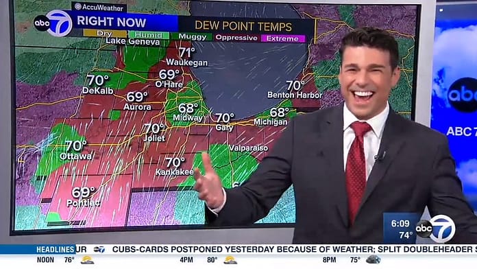 Broadcasting is widespread: a meteorologist discovers a touch screen on live TV

