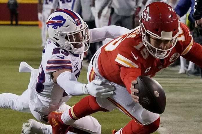 NFL Quarter-Final Thriller: Tom Brady, Bills and Chiefs deliver a two-minute frenzy

