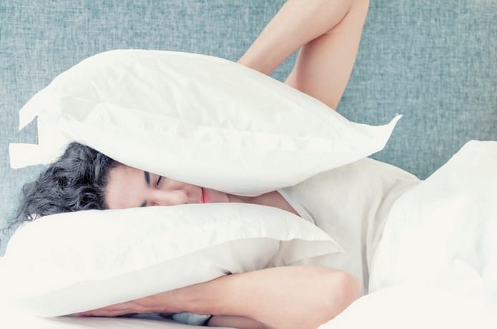 zu wenig Schlaf kann Demenz auslösen neue Studie