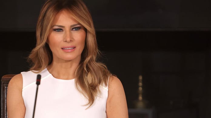 Melania Trump settles accounts with Vogue chief Anna Wintour

