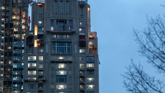 Luxurious penthouse sold for 190 million

