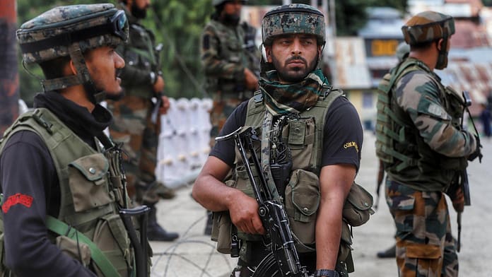 Indian army accidentally opened fire on civilians, killing 15

