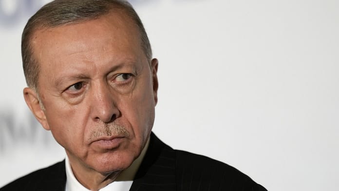 Erdogan threatens Greece: 
