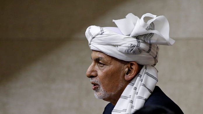 Afghan president fled - Taliban is about to seize power

