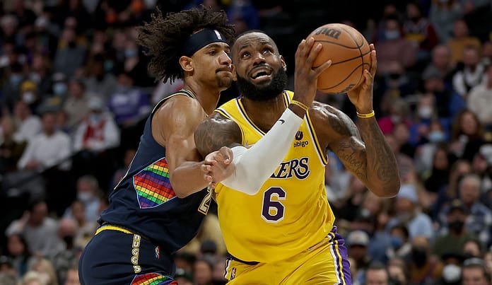 NBA: Lakers go completely in Denver


