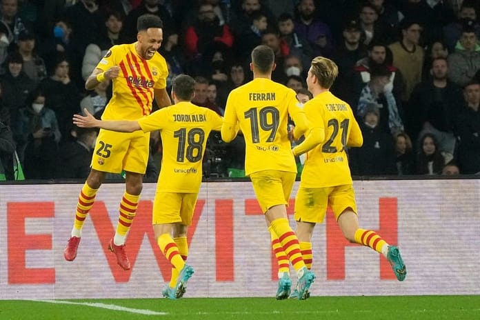  Barcelona in the last 16 after winning in Napoli |  free press

