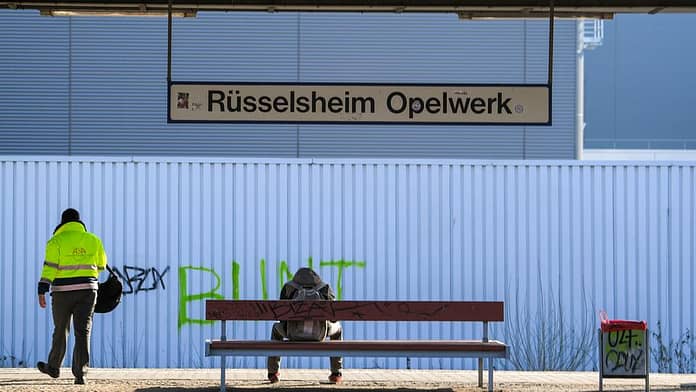   260 jobs at risk: Opel closes tool shop in Rüsselsheim |  hessenschau.de

