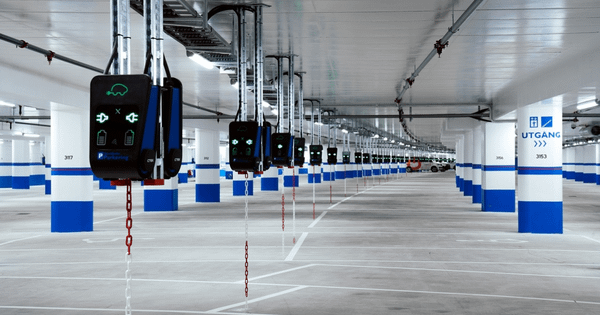 Pilot project for electric mobility: 1,000 charging points installed in an electric car garage in Stockholm - Electric Mobility

