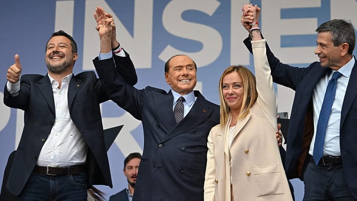 Forza Italia: Berlusconi declares love and values

