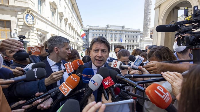 The government crisis in Italy: The Draghi government threatens the beginning of the end

