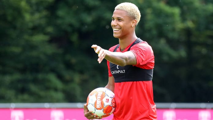 Ismael Jacobs from 1. FC Cologne to Monaco, Mitchell Packer from Paris Saint-Germain to Bayer Leverkusen

