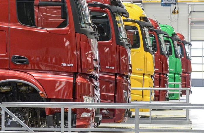 Strong start to the year for Daimler Trucks


