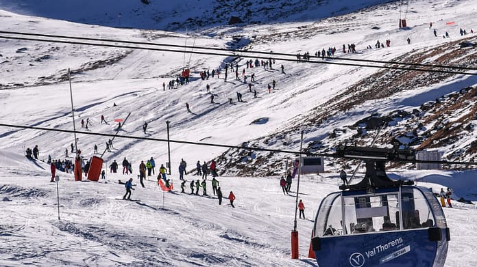 Sanitary pass is now required at ski resorts, due to high infection rate

