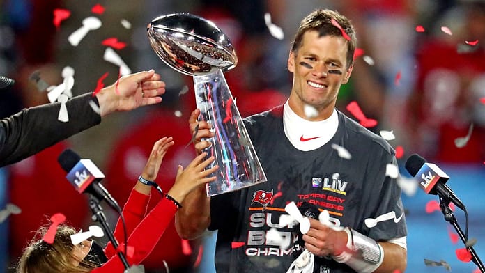'Greatest of all time': Football legend Tom Brady resigns

