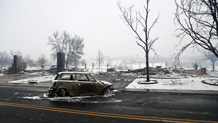 Violent Colorado wildfires - 3 people lost

