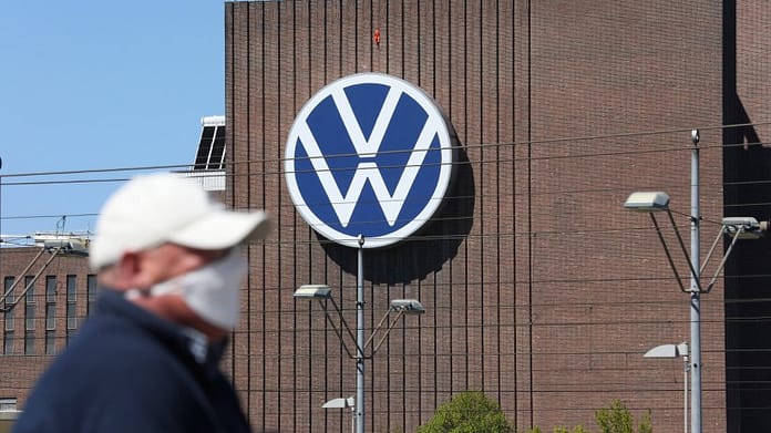 Short-time work extension for Volkswagen in Wolfsburg - only allowed to work

