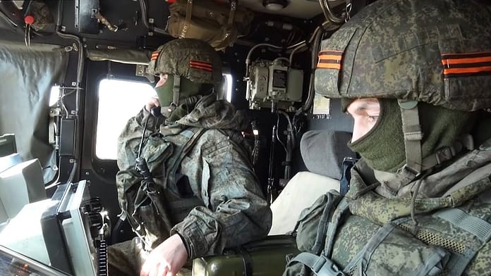 Ukrainians counterattack: Russians encircle small towns north of Kyiv

