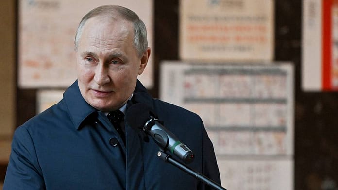Putin calls for Ukraine's demilitarization and recognition of Crimea's annexation

