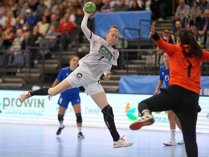   Handball players start with a quick victory |  free press

