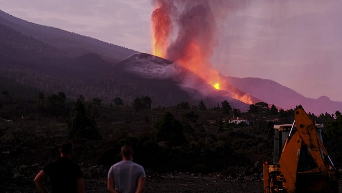 The volcano is restless: new lava flows over La Palma

